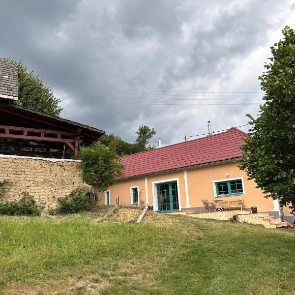 Sad u Harušťákov, hotel in Lubina