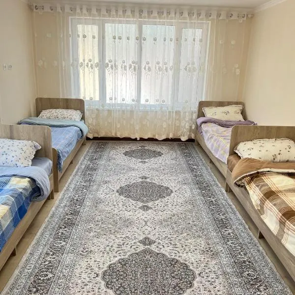 Tunduk Guest House, hotel in Kochkor