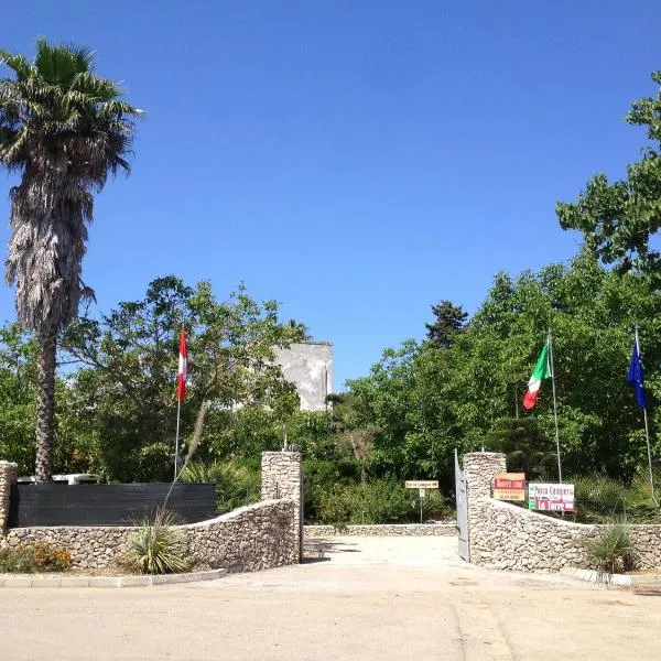Masseria Lama: Torre dell'Orso'da bir otel