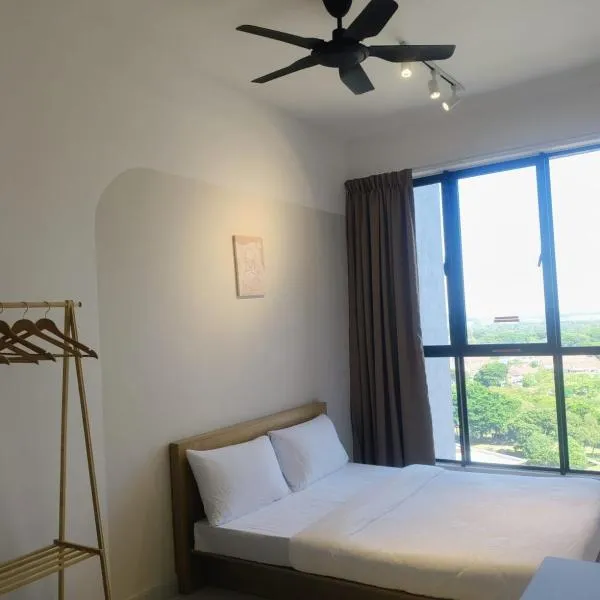Skytrees Serviced Apartment 2pax cozy studio Aeon Bukit Indah, hotel v destinaci Johor Bahru