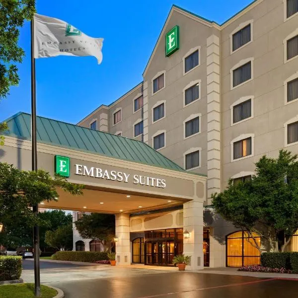 Embassy Suites by Hilton Dallas Near the Galleria, hotel v destinaci Dallas