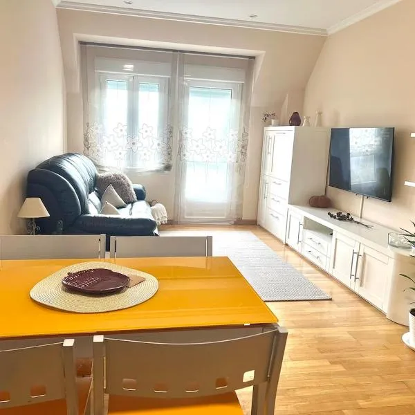 Apartamento tranquilo, hotel in Negreira