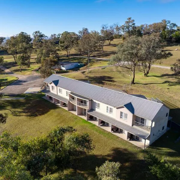 BATHURST GOLDFIELDS MOTEL at 428 CONROD STRAIGHT MOUNT PANORAMA, hotel in Bathurst