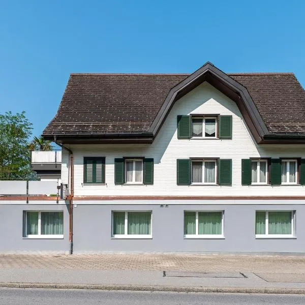 Gästehaus Hirschen, hotel v destinaci Schänis