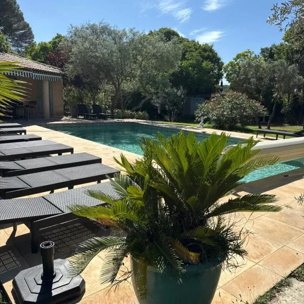 Au Sabluline chambres d'hôtes gîtes, hotel v destinaci Draguignan