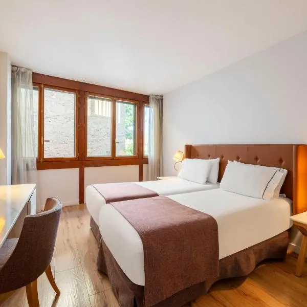 Exe Casa de Los Linajes, hotel v destinaci Segovia