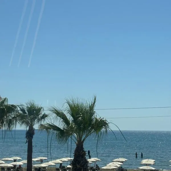 Tuck Inn, hotel v destinaci Larnaka