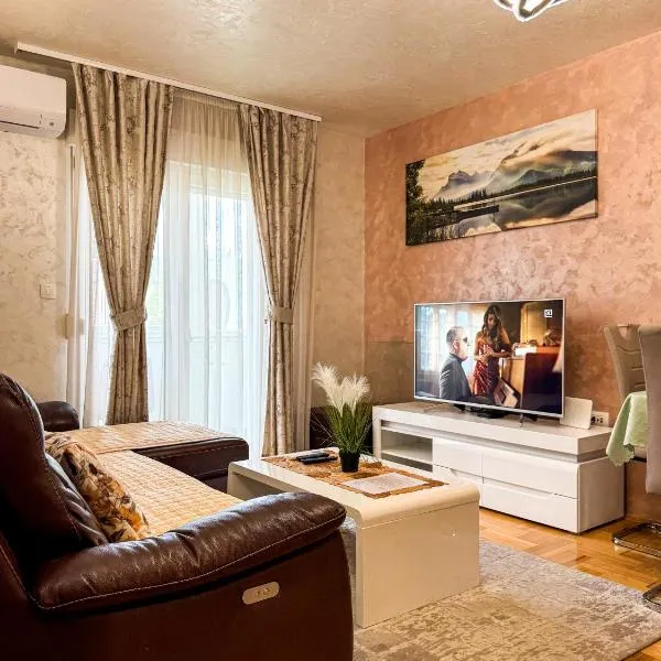 Lux Deluxe Apartment, hotel in Žabljak