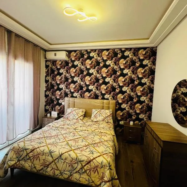 Luxury Peaceful Fully Equipped 1 Bedroom Apartment Monastir, hotel v destinaci Monastir