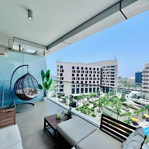 Circuit Views 1BR in Mayan 1, hotel v destinaci Abu Dhabi