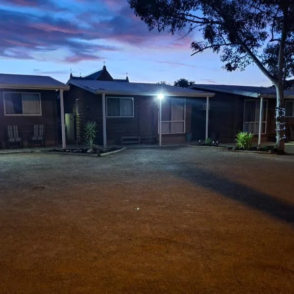 Hawker cabins, hotel in Hawker