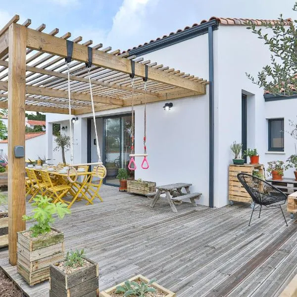 Brem sur mer - Maison familiale, hotel in Brem-Sur-Mer