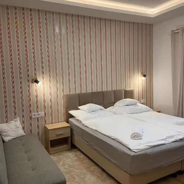 Landing Rooms Apartman, hotel in Üllő