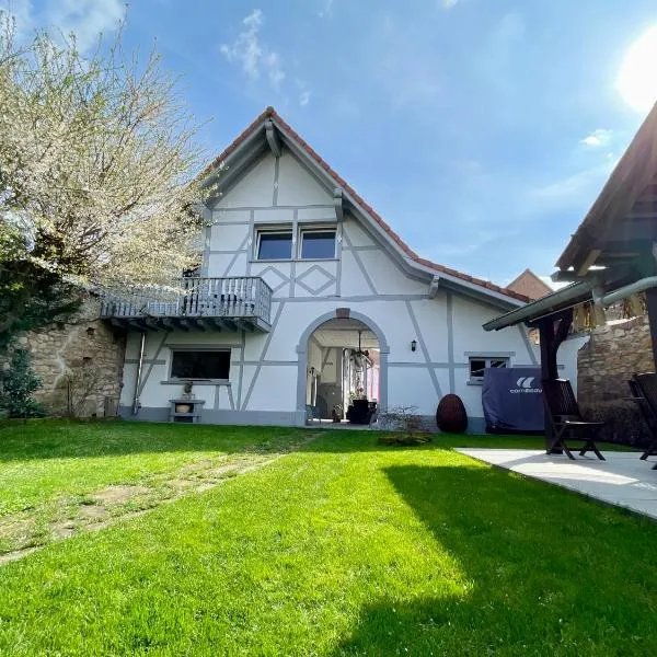 Clos Suzette - Gîte de groupe - Maison de vacances - Kirrwiller, hotel en Kirrwiller