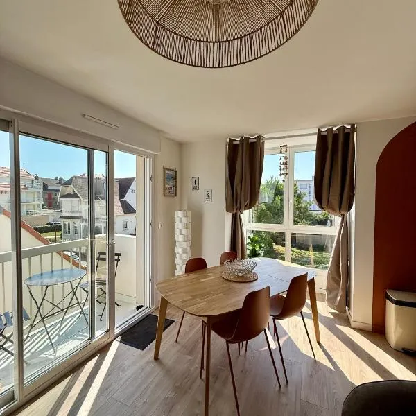 Rose Mer, Appartement à 20 mètres de la mer avec parking privé et balcon, Animal accepté, hotel in Wimereux