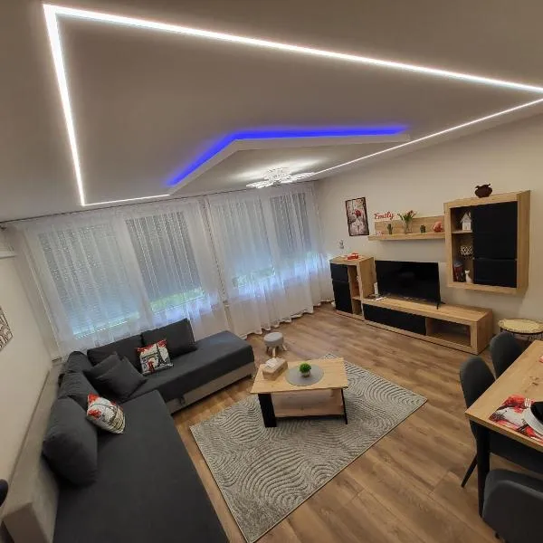 Emily Apartman Salgótarján, hotel in Salgótarján