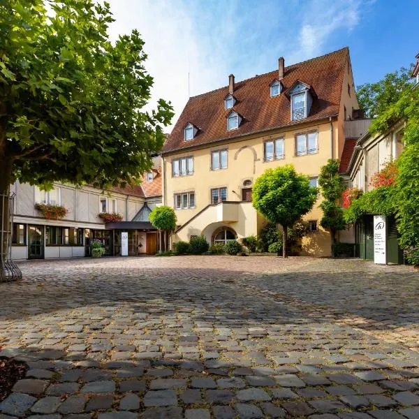 Hotel & Spa A la cour d'Alsace by HappyCulture, hotel v mestu Obernai
