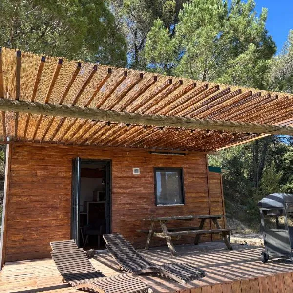 La Tiny du Luberon, hotell i Pertuis
