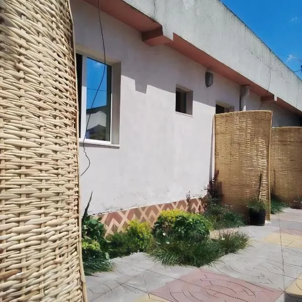 Wib Guesthouse, hotel in Addis Ababa
