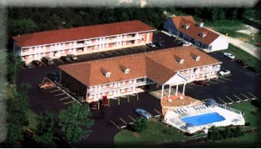 Twelve Oaks Inn, khách sạn ở Branson