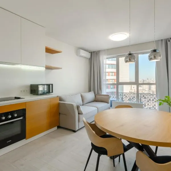 Petrovdom Apartments 19-96v in RC Kvartet , Vasyl Lypkivskyi 16V, hotel in Kyiv