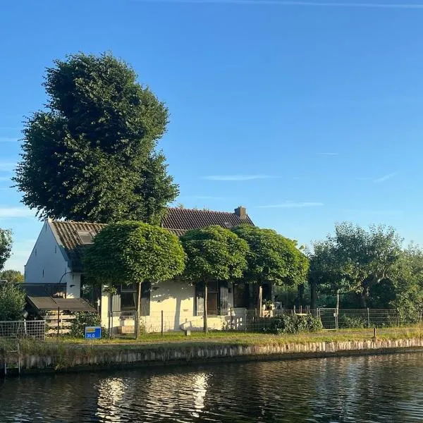 Guesthouse Het Woerdense Veerhuis, hotel em Woerden