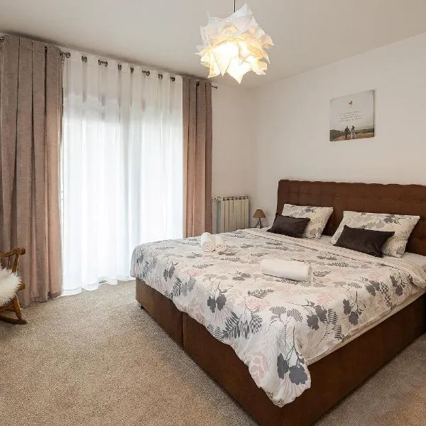 Apartman Gulin II, hotel in Crikvenica