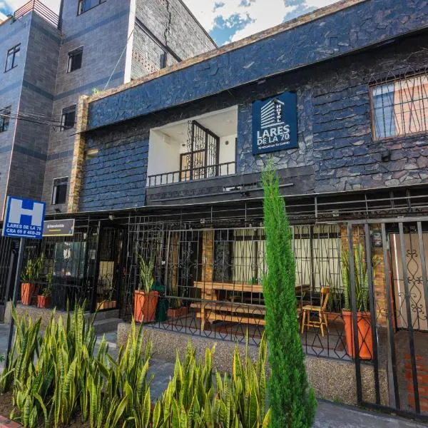 Hotel Lares 70 Laureles, hotel in Medellín