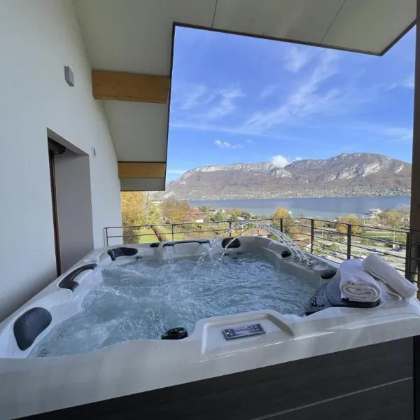 NEW! Villa l'or bleu -DUPLEX & MAINFLOOR- by Les éclectiques, hotel in Sévrier