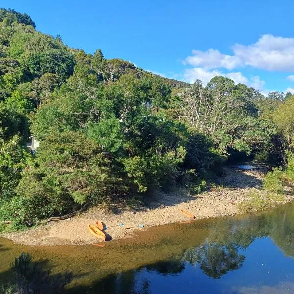 Te Mata Lodge, khách sạn ở Tapu
