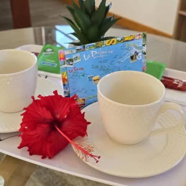 Tahiti Kalihi Lodge, hotel in Faremi