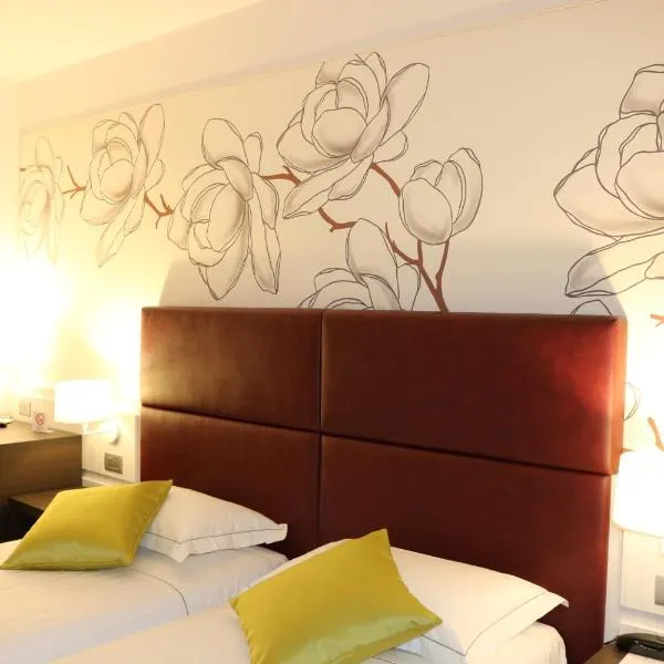 Hotel Villa Nabila, hotel v destinaci Reggiolo