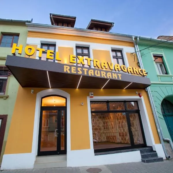 Extravagance Hotel, hôtel à Ferihaza