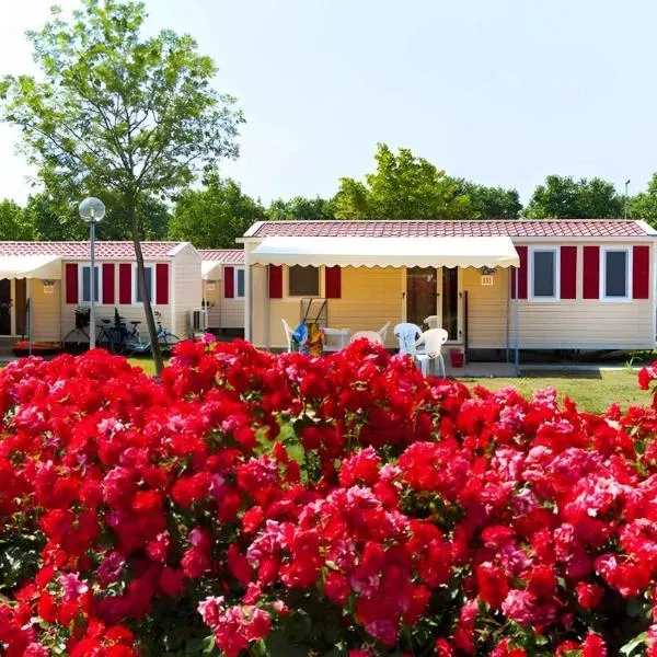 Mobilehomes in Sirmione - Gardasee 22177, hotel in Sirmione