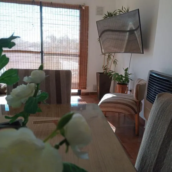 Alojamiento Las Camelias, hotel em Concordia