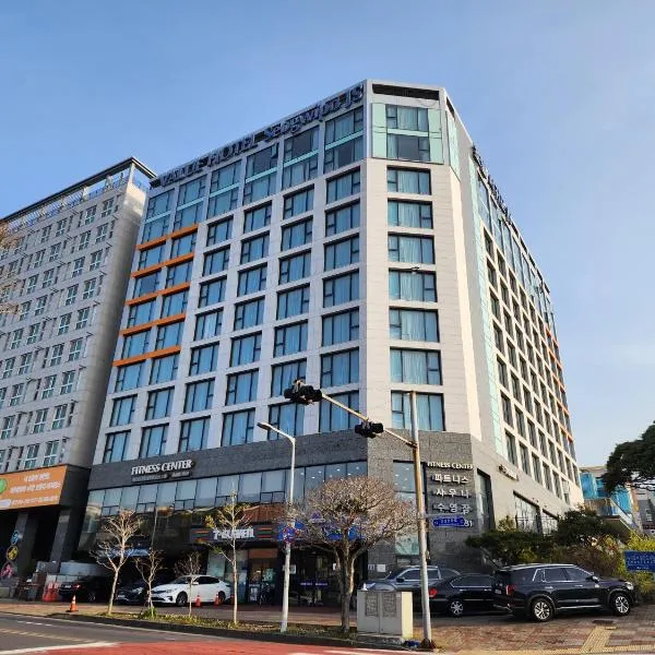 Seogwipo JS Hotel, hotel en Seogwipo