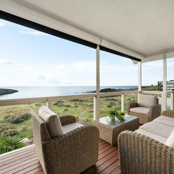 Wirrina Waters - Stunning Horizons with Hot Tub, hotell sihtkohas Wirrina Cove