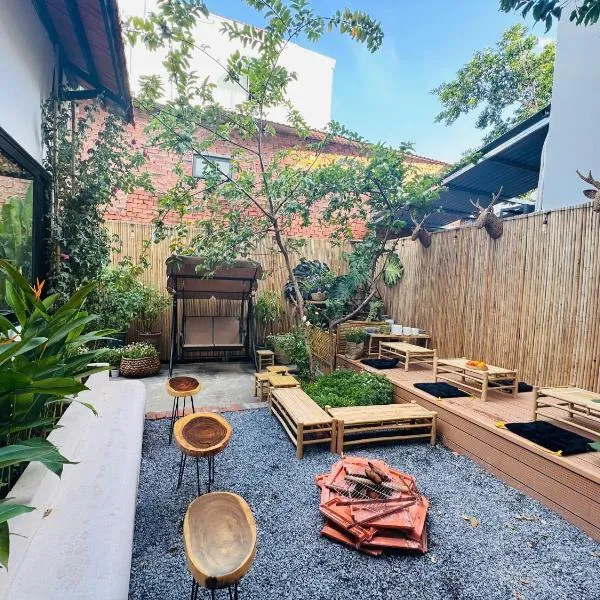 Hạt Nắng Garden - Homestay & Restaurant, hotel in Ho Chi Minh City