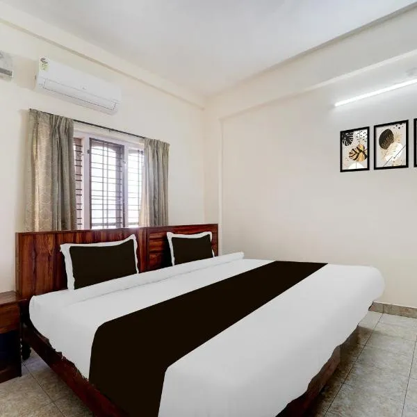 Super Hotel O Pathanamthitta Near Mahatma Gandhi Statue, hotel v destinaci Pathanāmthitta