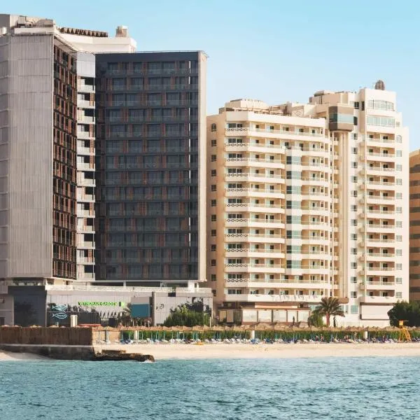 Wyndham Garden Ajman Corniche, отель в Аджмане