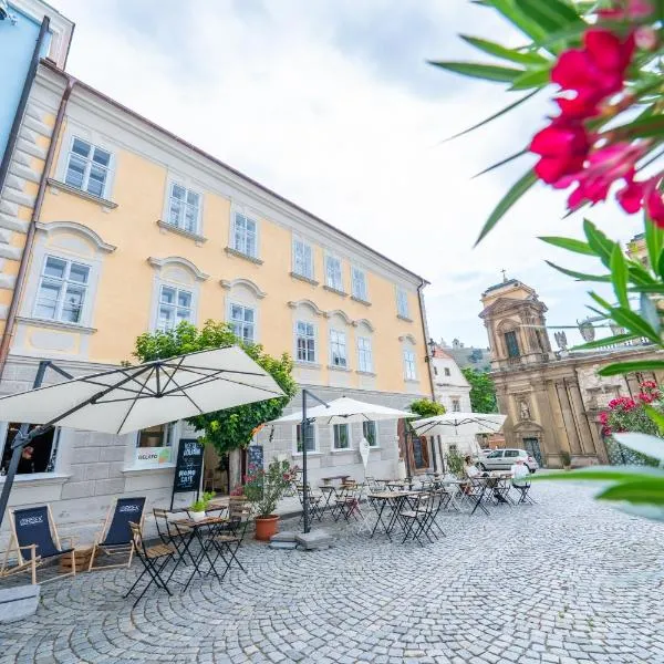 Hostel Králíkárna, hotel en Mikulov