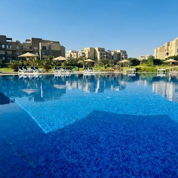 Luxury resort living Palm Parks Sheikh Zayed City, hotel u gradu 'Sheikh Zayed'