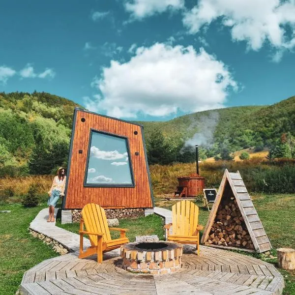 Tiny Glamp House – DANGUBA, hotel in Kupres