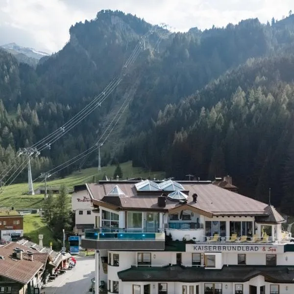 Hotel Neuhintertux, hotel di Tux