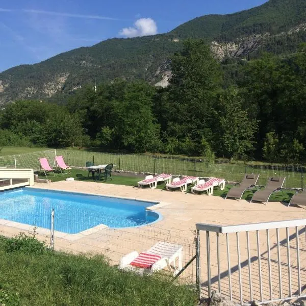 Les 2 Alpes, hotel in Puget-Rostang
