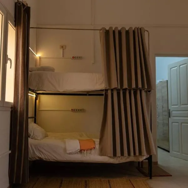 CoZi Coliving Djerba, מלון בMezraya
