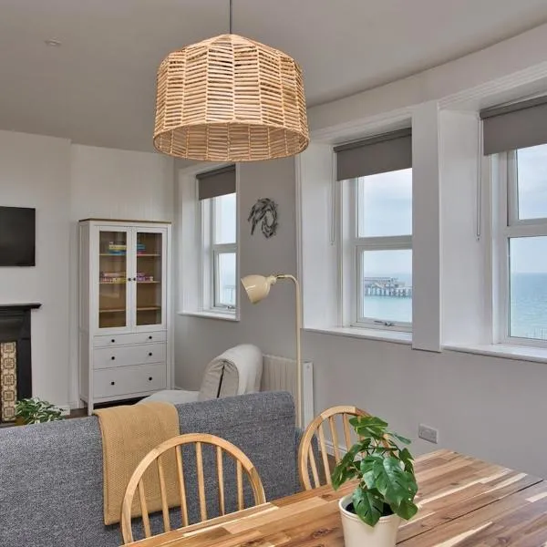 The Coastal Hideaway, hotelli kohteessa Deal