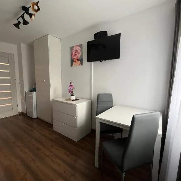 Przystanek Zator, hotel u gradu 'Zator'