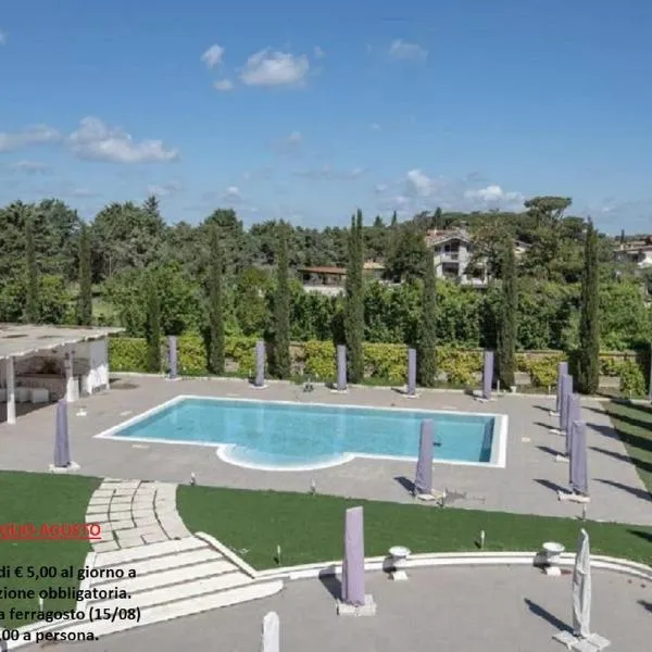 Park Hotel Villamaria โรงแรมในPavona