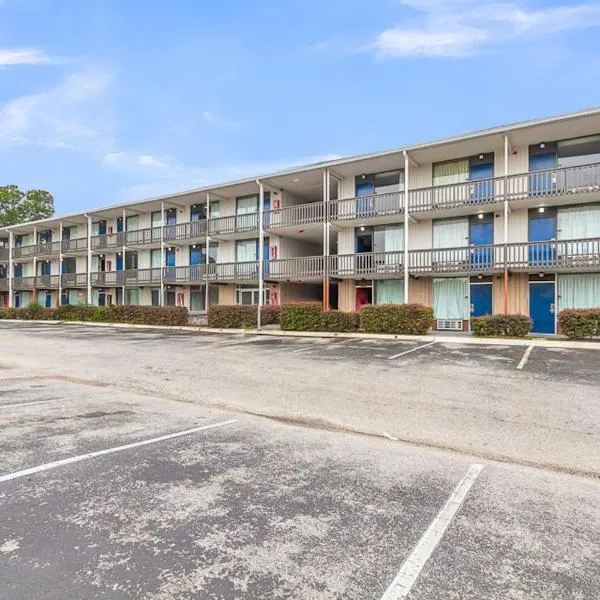 Studio 6 Summerville, SC Charleston, hotel in Summerville